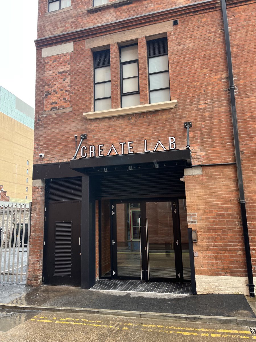 Robert Toland tweet media