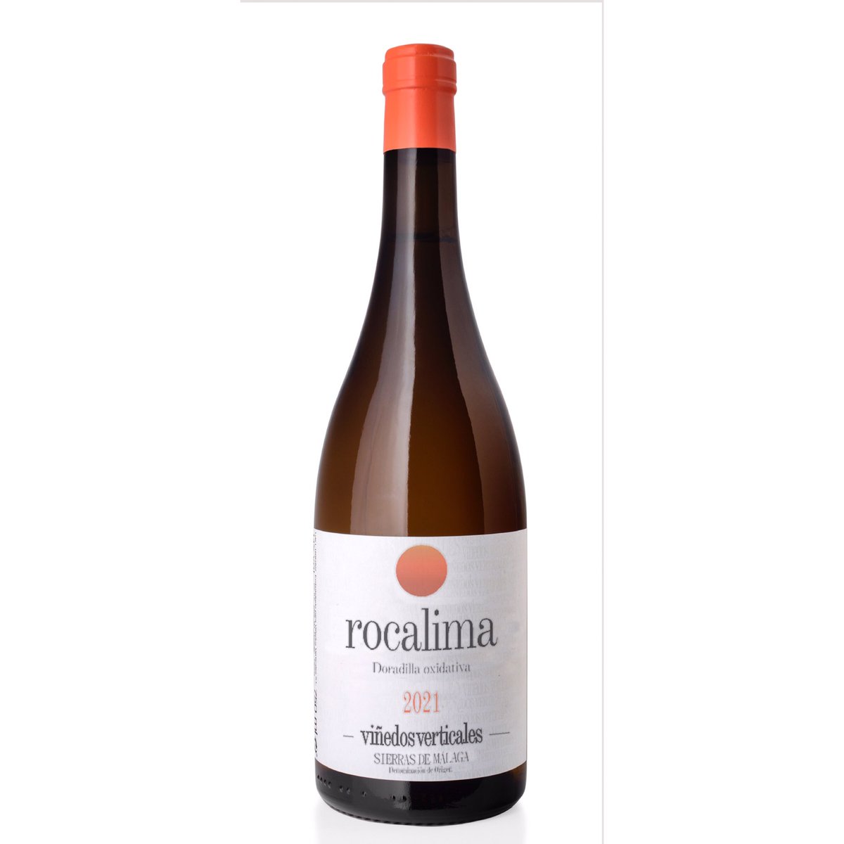 Nuevo blanco de <a href="/VVerticales/">Viñedos Verticales</a> #doradilla elaborada con sus pieles, y luego criado sin ellas, en conos viejos de #castaño. El vino recuerda a un #oloroso sin alcohol añadido. Ya disponible en la tienda 🏪 online💻de <a href="/Cvne/">CVNE</a> nuestra distribucion y colaboradores en toda #España. 📦🚚