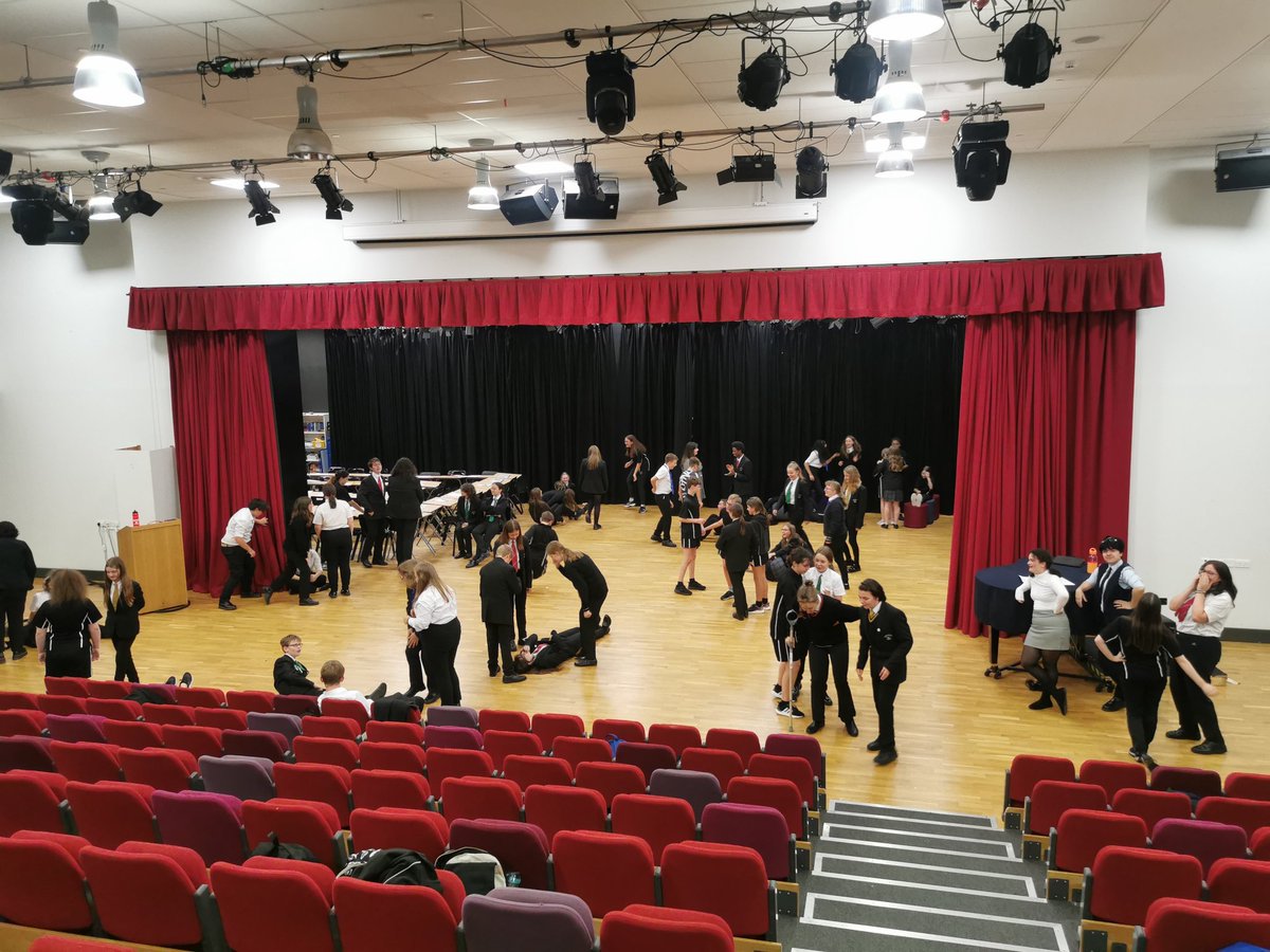 Amazing turnout at Stage School tonight! If you enjoy singing/dancing/acting, come along on Fridays 3-3.50! <a href="/KBuccleuchA/">KBA</a>