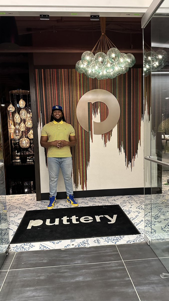 DJHighEyeQ's tweet image. I was recently invited to a sneak peak of Puttery KC ahead of their opening this weekend. Come along as I tell you what to look forward to.
#SlideThruWithEyeQ #UndefeatedLiving #Puttery #PutteryKC
#CountryClubPlaza #DateNightideas