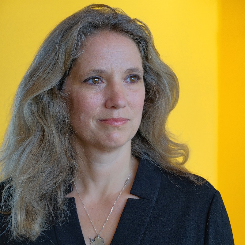 Cambridge_Uni's tweet photo. 🌍 Climate Week NYC @ClimateGroup starts today!

Join @CambridgeZero Director @EmilyShuckburgh online from 6pm BST, as she speaks to world leaders about how to address the challenges in keeping global temperatures to 1.5ºC.

Register now to watch the Opening Ceremony live 👇