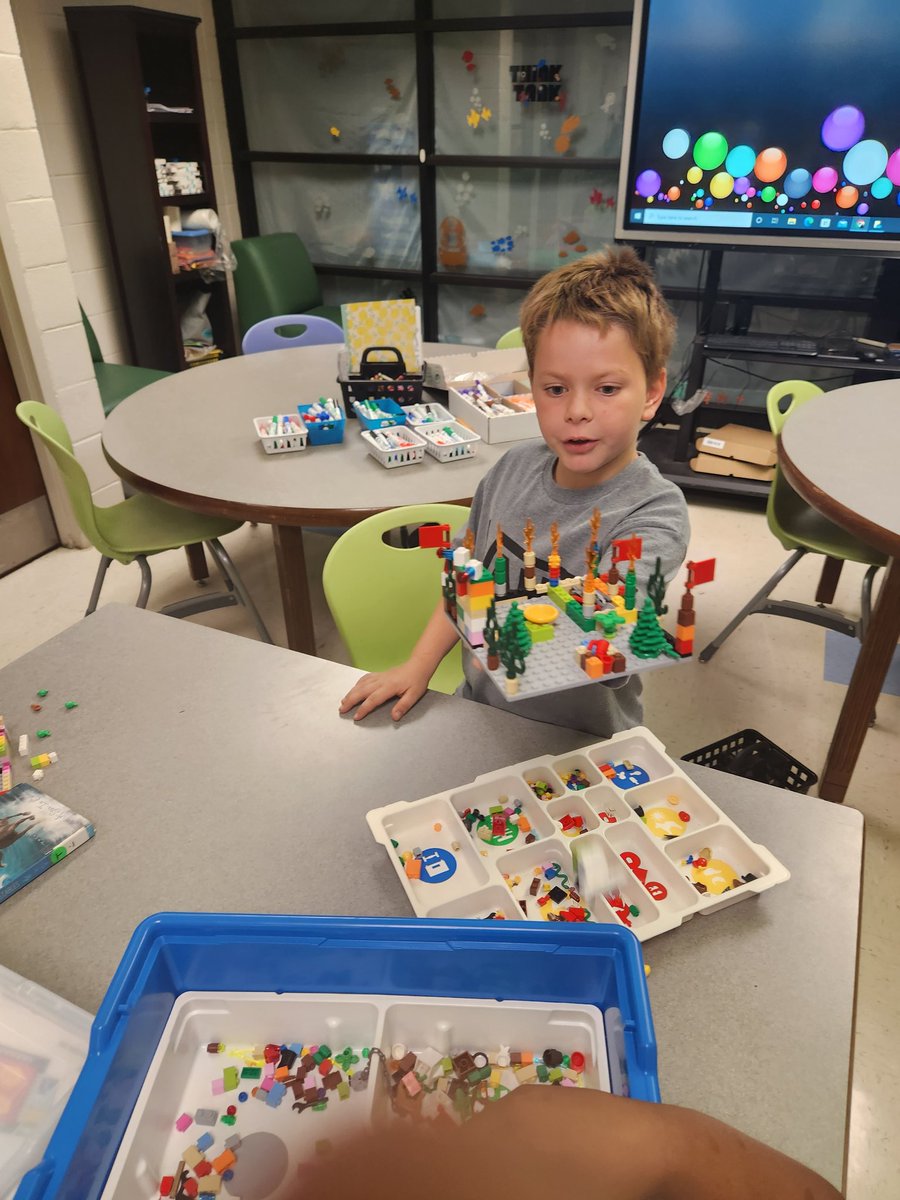 Kristin McRae tweet media