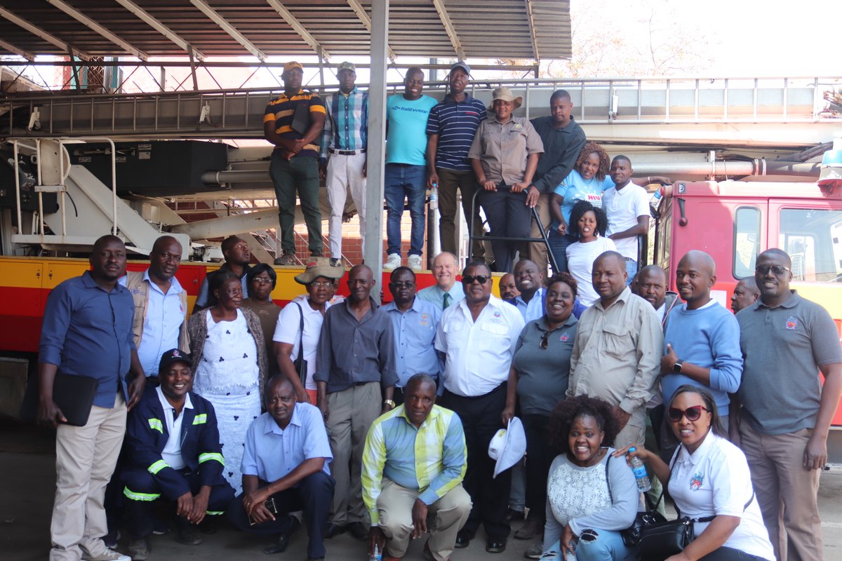 His Worship Senator @DavidColtart, the Mayor & Councillors held a familiarisation tour of the Municipal facilities and projects. The tour included visits to the Deep Section, Aisleby Plant 1 & 2, Richmond Landfill site, Bulawayo Home Industries, Luveve Road, Egodini Project,