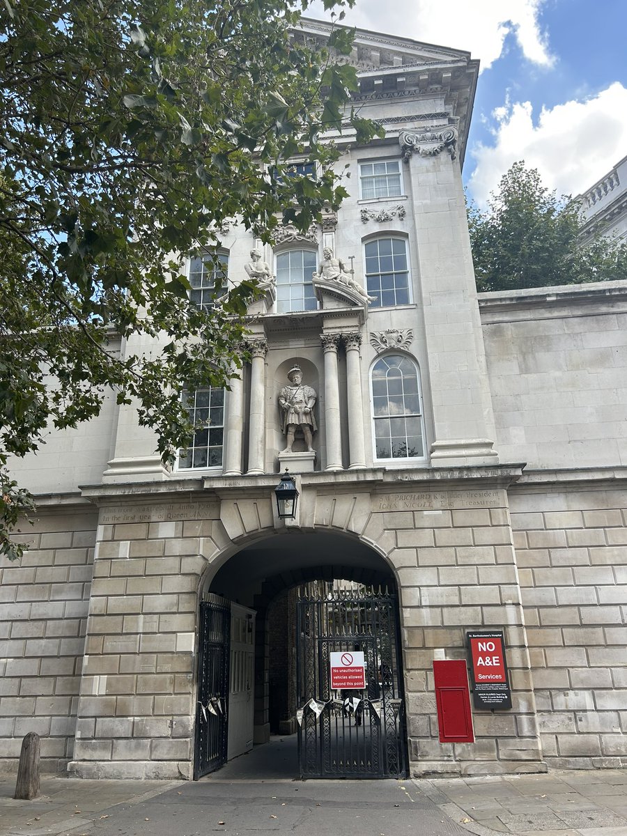 Thank you to <a href="/alicePT3/">Alice</a> and to her @BartsHospital cancer prehab team for letting me join them today. I love networking and learning from other cancer prehab professionals to discuss lessons learned and what might work when expanding our @RM_CancerRehab Prehabilitation  service ⭐️