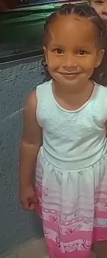 Amor da mamãe tá completando mais um aninho de vida, gratidão a papai do céu pelo seu 3° aninho, mamãe te ama demais meu amor, feliz aniversário 🥳🎉🥰🎊❤️