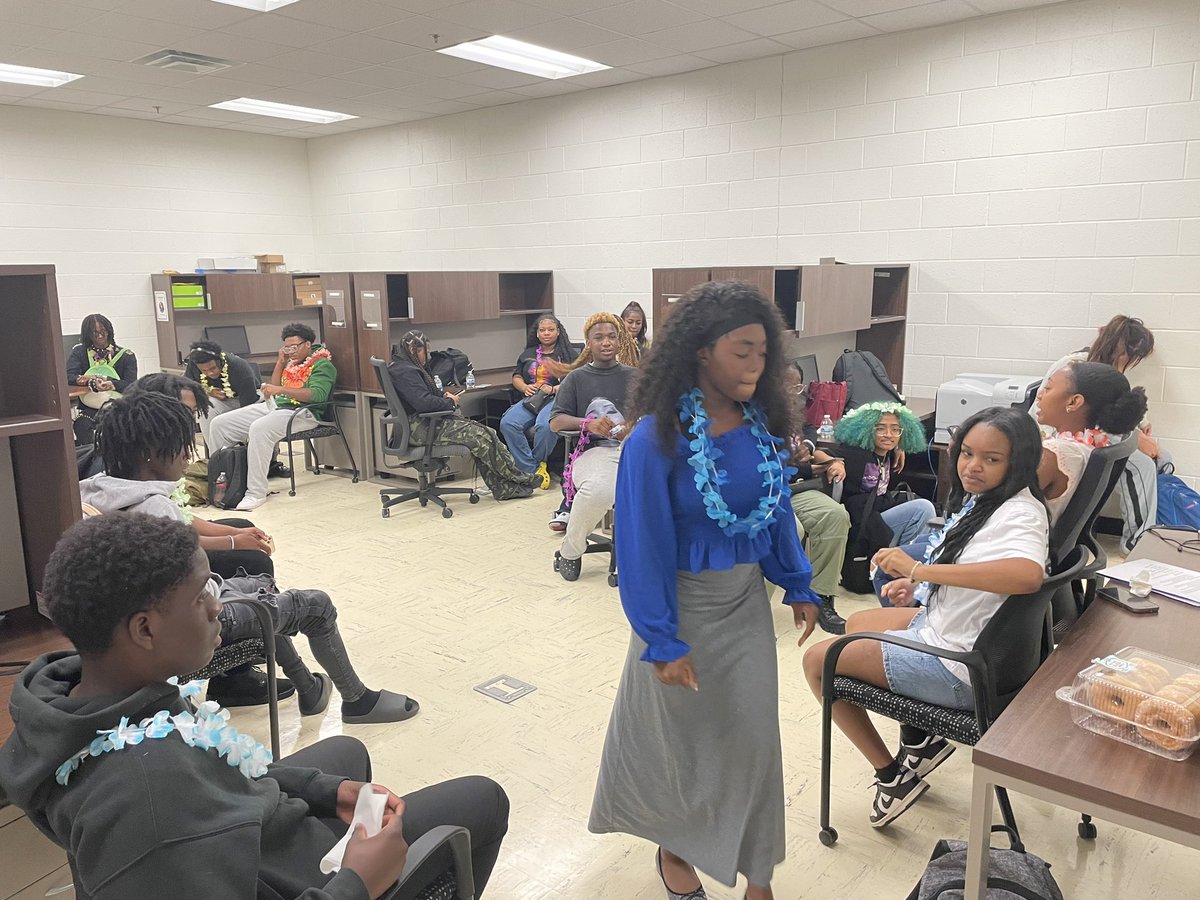 AAS DECA tweet media