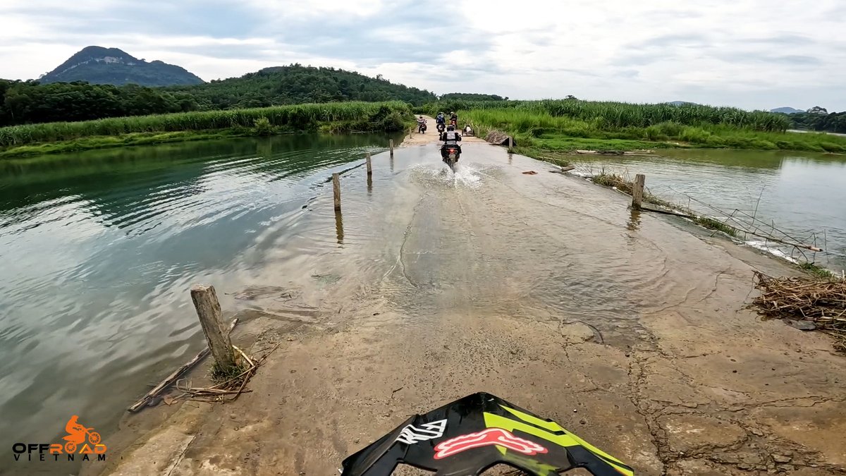 vietnamriders1's tweet image. You do not need a therapist if you own a motorcycle, any kind of motorcycle! 😎

📲 hanoimotorbikerental.com

#bikertherapy #sourceofjoy #sourceoffreedom #vietnam #xuhuong2023 #trending2023 #motorbike #motorcycle #tour #rental #honda #XR250 #XR150L #CRF150L #CRF250L #CRF300L