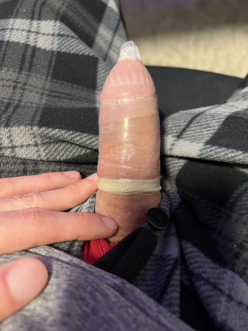 Pro Tip: Dry condoms can be super useful for catching pre! https://t.co/ISD2pns93t<a href="/tag/panties"class="tags"><span>#panties</span></a>