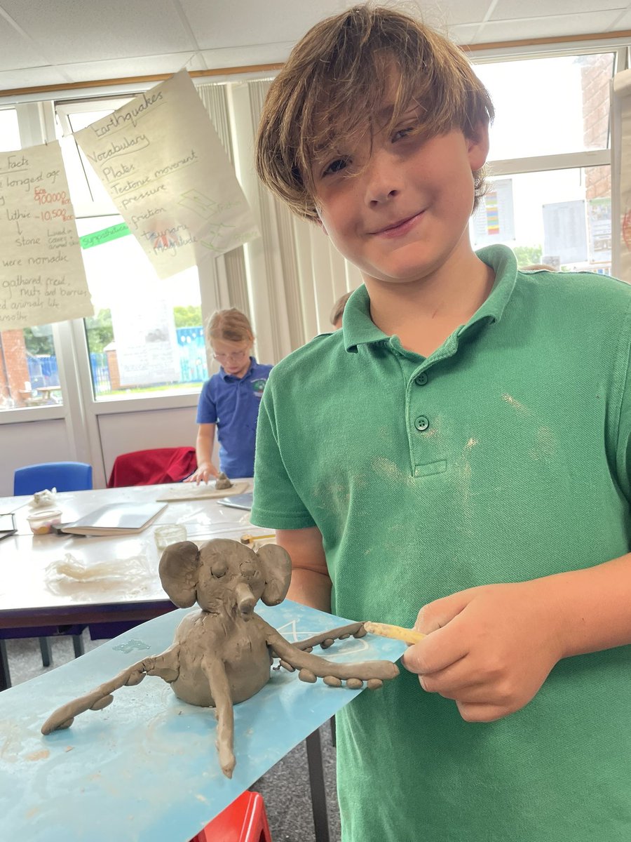 Therabbits21's tweet image. Some lovely pictures from schools working hard at preparing for @NoLimitsFest_ today. Great to see the creativity linked through the curriculum. Looks like #TheBarnabusProject is being reimagined after a virtual chat with @thefanbrothers. Thanks so much @AlthorpeKeadby