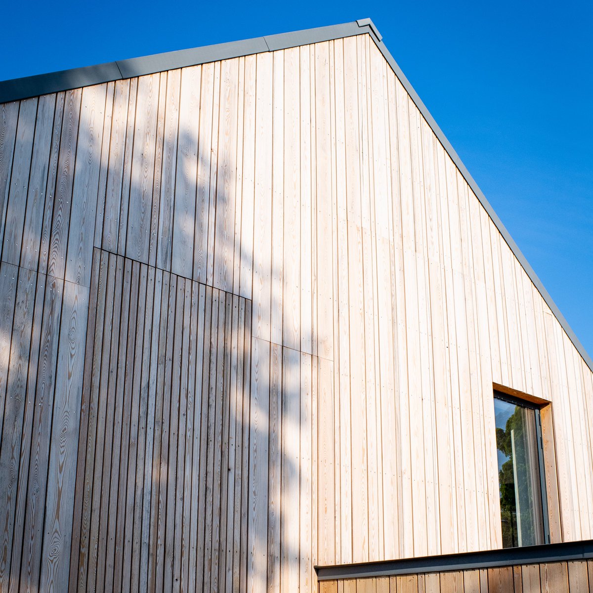 Lyons+Sleeman+Hoare tweet media