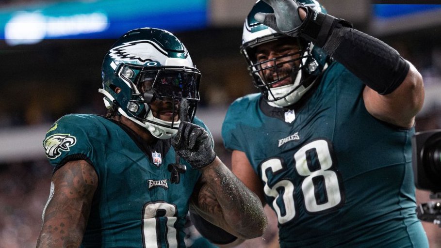 thomasrp93's tweet photo. Jordan Mailata has earned the highest grade that's EVER been given by PFF to any OT in any game (96.9) 🔥

It's the highest grade by any OL since week 12 in 2013!!!

What a performance!!!
#Eagles https://t.co/eIZOqJYXsD