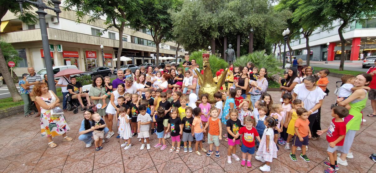 Àliga de Tarragona (@aligatgn) on Twitter photo Avui en el primer dia de <a href="/SantateclaTGN/">Santa Tecla Tarragona</a> a les escoles hem visitat el <a href="/ECesarAugust/">Escola Cèsar August</a> i la llar d'infants tic tac de la <a href="/LaSalleTgn/">La Salle Tarragona</a>. 
Tenim el relleu assegurat amb aquests i aquestes petits futurs portants de l'aligueta 😍
Dilluns més!😉
Visca Santa Tecla!🥳🥳🥳 Avui en el primer dia de <a href="/SantateclaTGN/">Santa Tecla Tarragona</a> a les escoles hem visitat el <a href="/ECesarAugust/">Escola Cèsar August</a> i la llar d'infants tic tac de la <a href="/LaSalleTgn/">La Salle Tarragona</a>. 
Tenim el relleu assegurat amb aquests i aquestes petits futurs portants de l'aligueta 😍
Dilluns més!😉
Visca Santa Tecla!🥳🥳🥳
