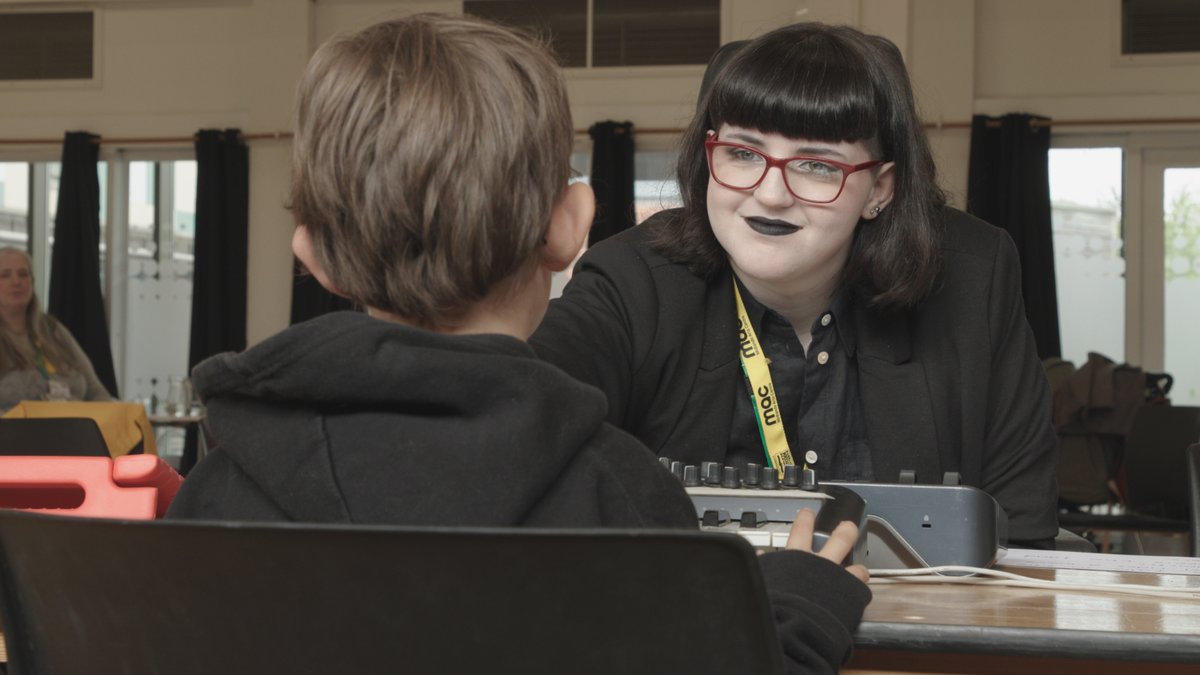 🎇We're proud to announce Liz Birch has been nominated for the @YouthMusic Inspirational Music Leader Award. As a role model for young disabled musicians, her commitment to championing the voices of young people makes her a true rising star & inspiration. Congrats Liz!