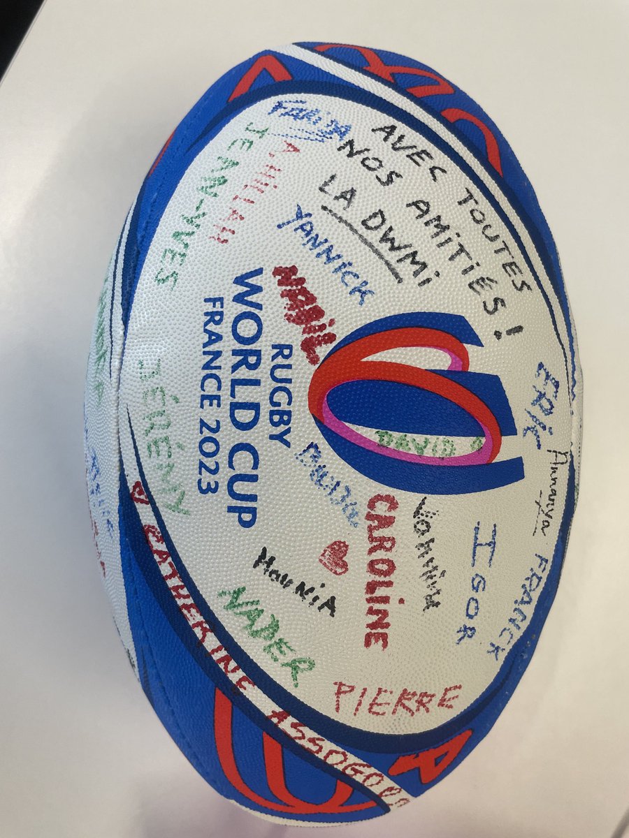 BJavelot's tweet image. Belles surprises aujourd’hui pour mon dernier séminaire avec les équipes Wholesale mobile. Nous avons fait de belles choses ensemble ! #ProudManager  #BestTeam 🙌 ⁦@Wholesaleorange⁩