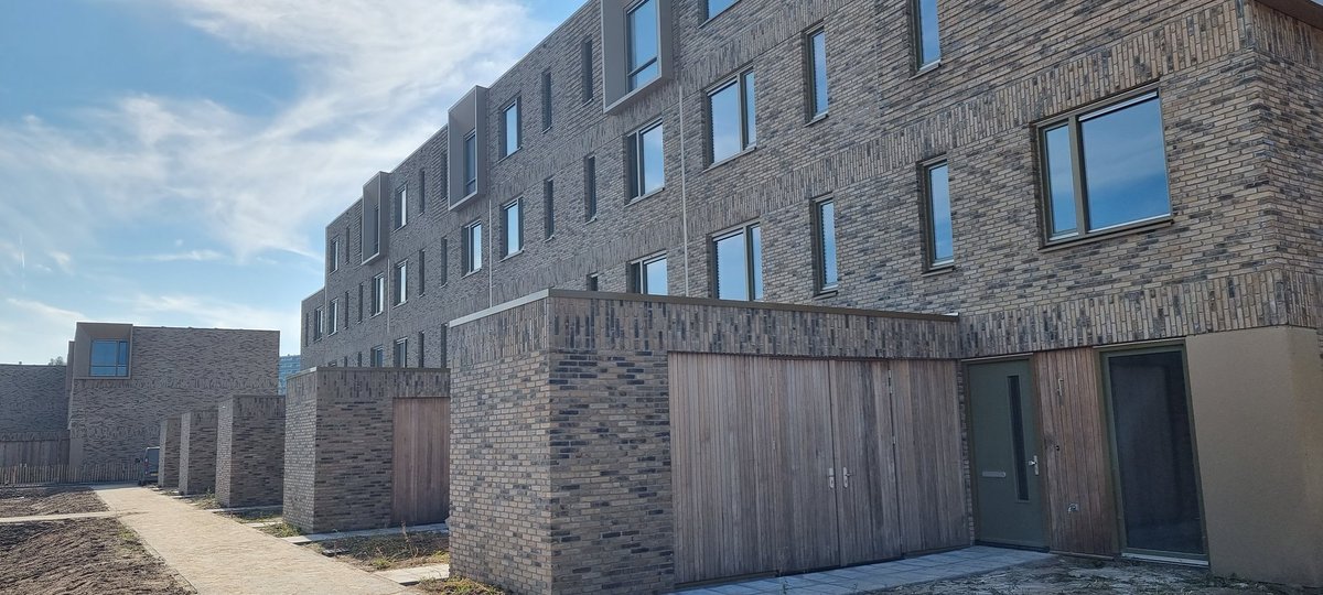 Stukadoor026's tweet photo. Helemaal nieuw 350m2 stukadoren en latexspuiten in Arnhem.  Stukadoren Latexspuiten Dunpleister Latexspuiten Spackspuiten Glasvezelbehangen Schilderen Tegelzetter. #nieuw #vintage #LiveStream https://t.co/aeIrP2OYgL