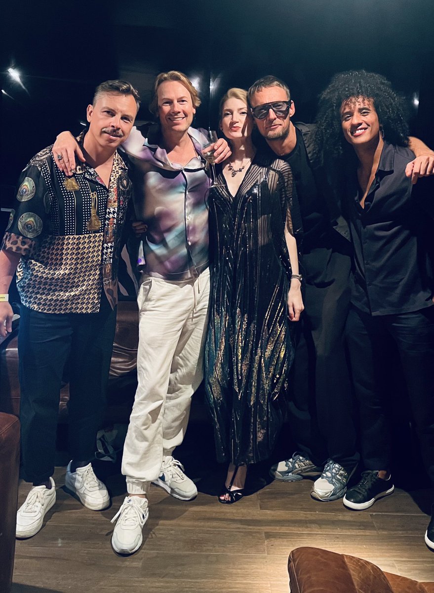 birthday time with some wonderful peeps ☆★ #pachaibiza #PDM #masquerade #homies