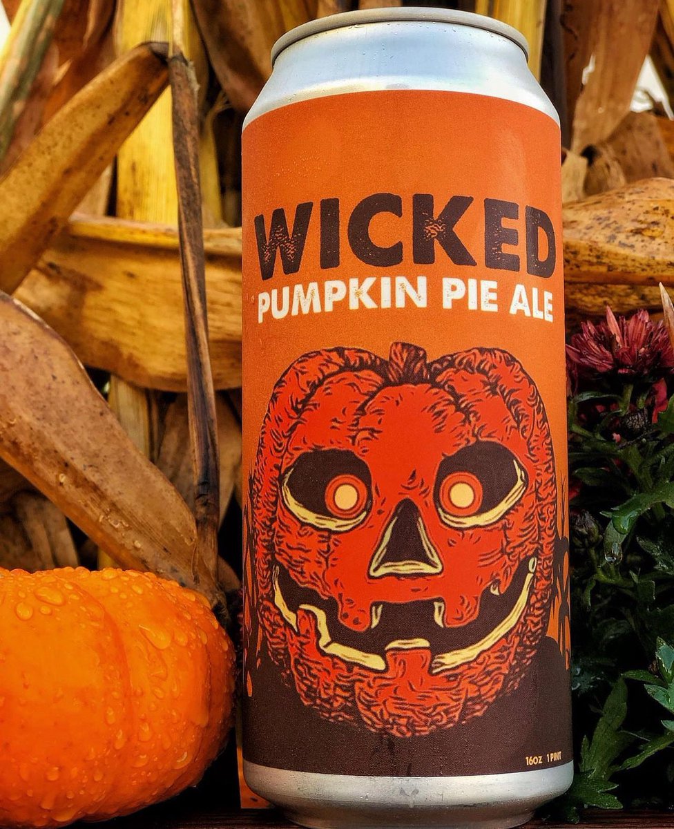 Wicked Pumpkin Pie Ale made with whole @wickspies is back on tap and available in 16oz cans! 
#dwntwnmuncie #drinkmunciebeer #craftbeer #drinkIN #INbeer #thinkmunciedrinkmuncie #craftbeerlover #craftbeerlover #ballstate #ballstateuniversity #bsucardinals #chirpchirp