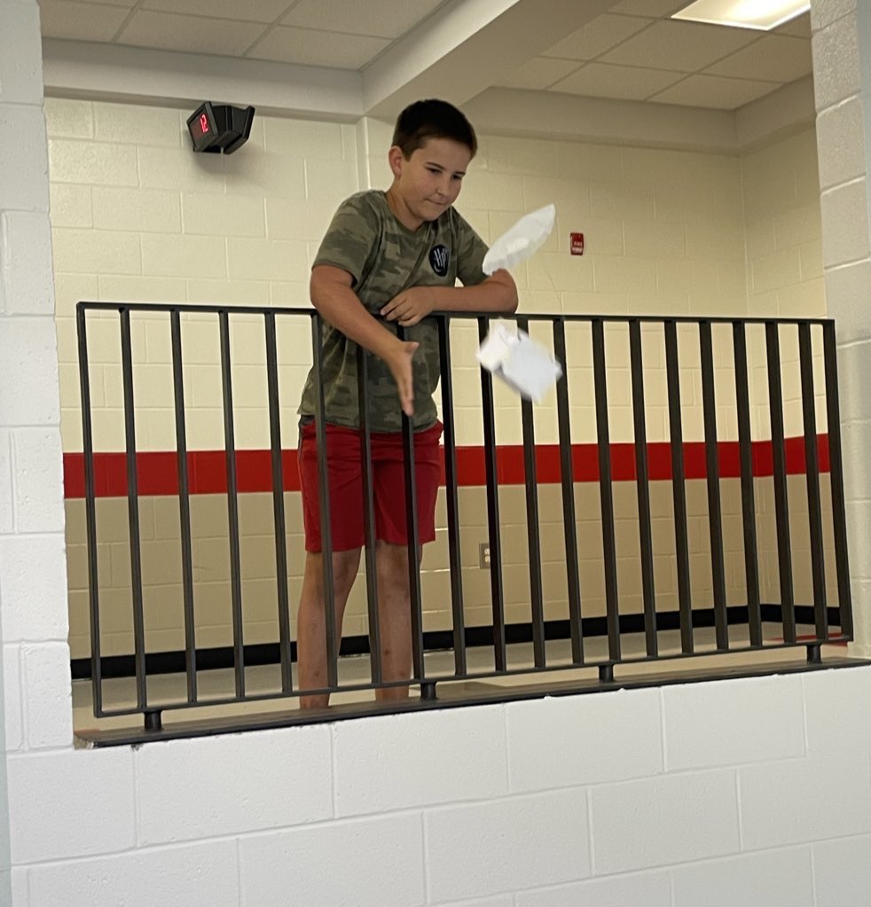 Great day of STEM in ELA! Nothing beats a story, STEM challenge, and sweets! We followed the PSP loop and used the 4 C’s as we applied narrative concepts and built our parachutes! The Chocolate Pilot inspired us to have a creative mind with a heart to serve! <a href="/BGESTEM/">Ball Ground STEM Academy</a> #BGrocks