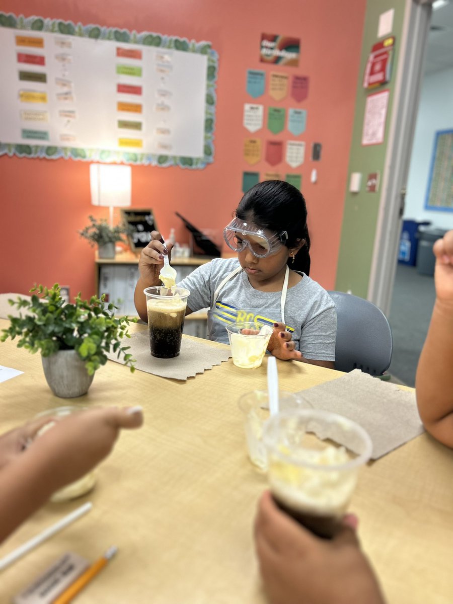 Ms_Prest0n's tweet photo. We’re having fun over here in Ms. P’s class! 👩🏾‍🔬🔬🧑🏼‍🔬Exploring the states of matter and how they change with root beer floats. An engaging and delicious learning experience! @briarmeadowK_8 https://t.co/6neFbakVA8