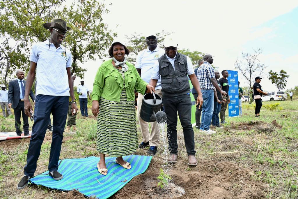 OderaLuke's tweet photo. The Kenyan delegation was well represented in the  just concluded 12th Mara Day celebration led by the lined Ministries @Environment_Ke and @EAC_LVBC together with other partners within the Basin both from Republic of Kenya and The United Republic of Tanzania https://t.co/ONlDS8TER6