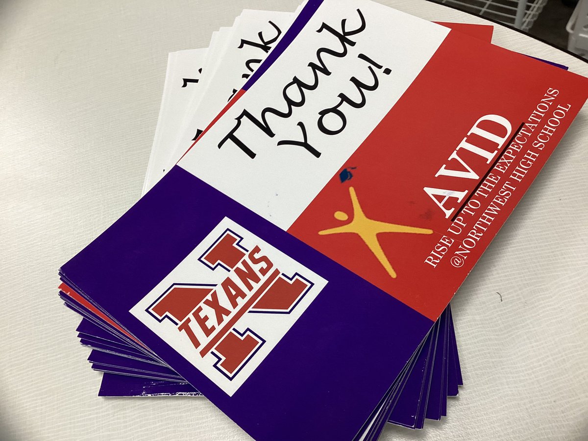 NHS_AVID's tweet photo. @AVID4College students learned about @PeytonnManning hand writing notes of gratitude to his peers and coaches. Then they practiced putting their attitude of gratitude to work by writing at least one teacher a thank you note. @NHSTexans teachers, these will be in your box today! https://t.co/6ByJLXmJIO