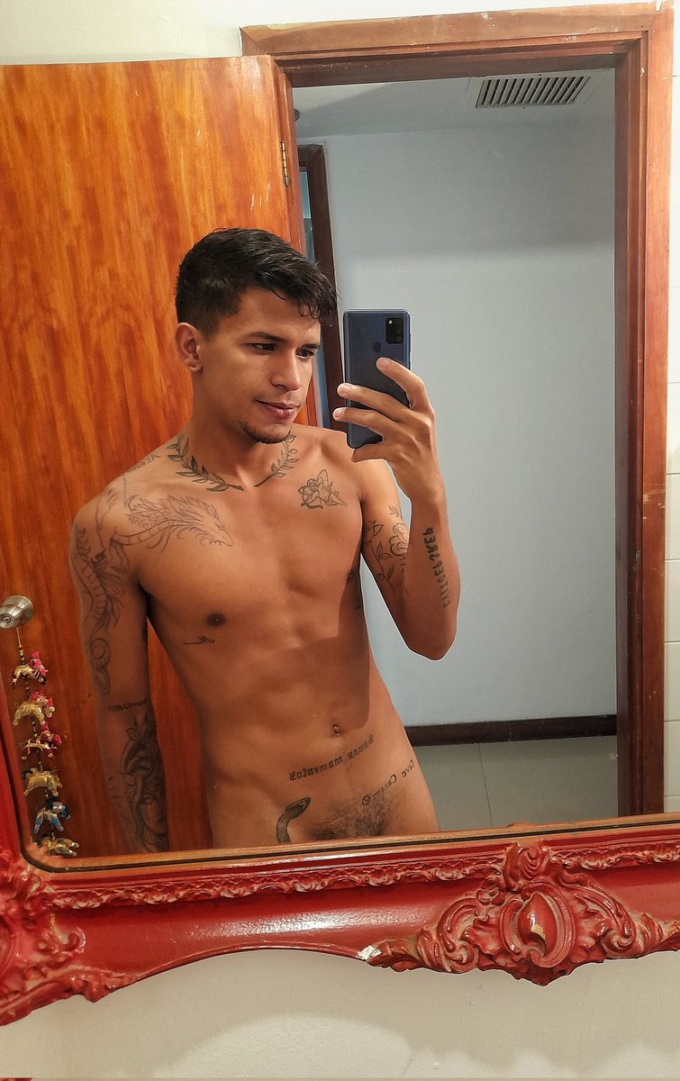 morhot7's tweet photo. Título para la foto? https://t.co/Rq9skLKbmL
