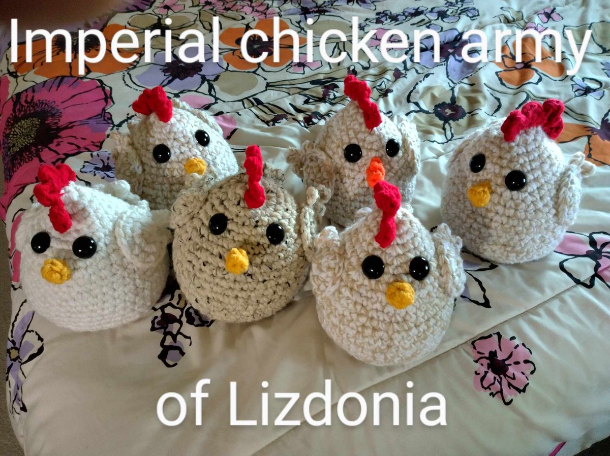 Tomorrow, Saturday September 16 is my 2 year twitch affiliate anniversary stream party, starting by 9am EST, crochet chicken giveaways, come stop in &amp; say hi ❤️
twitch.tv/mslizzybeth