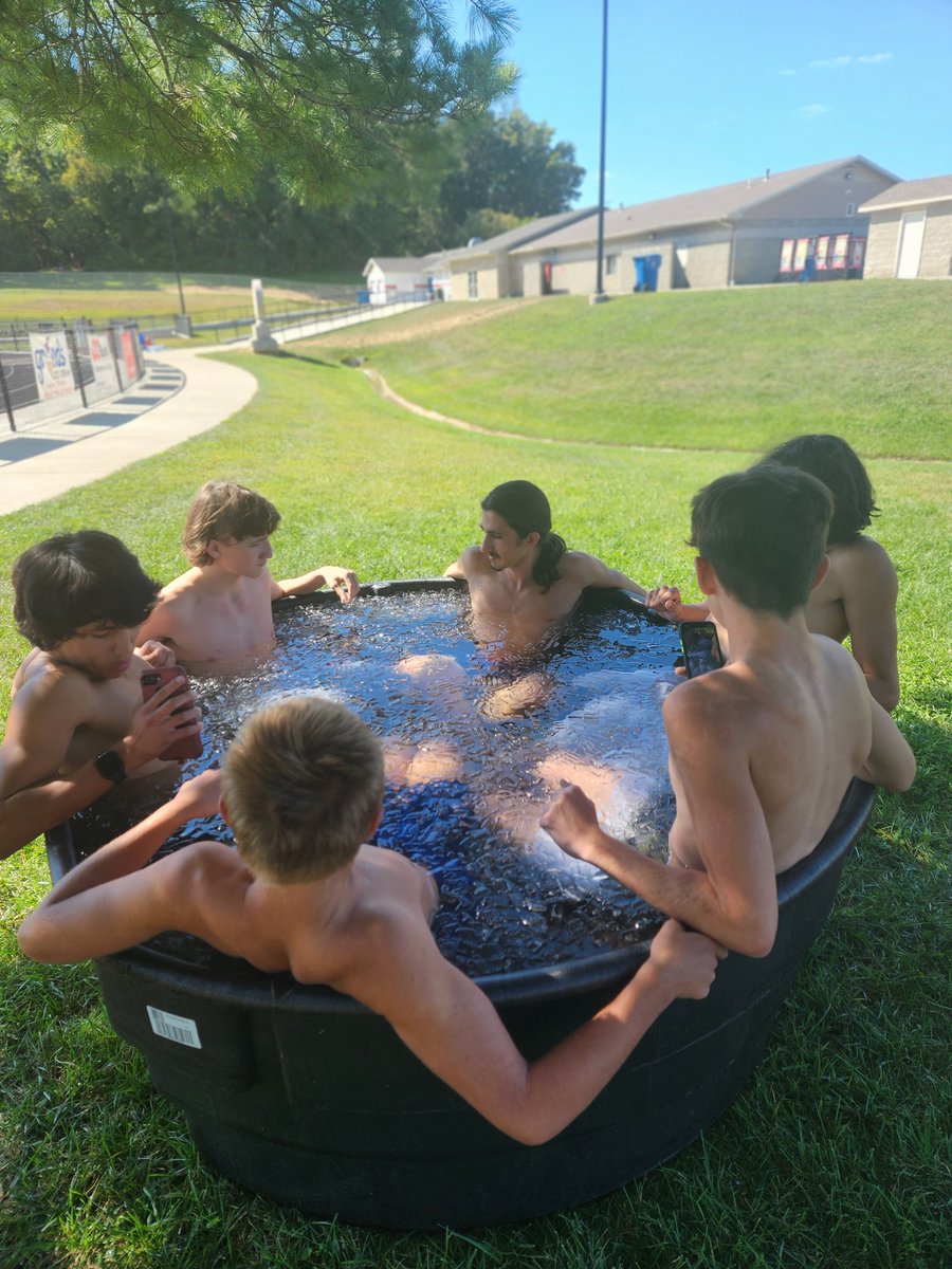 These guys are pretty much in an ice bath routine now. Not even hard anymore.