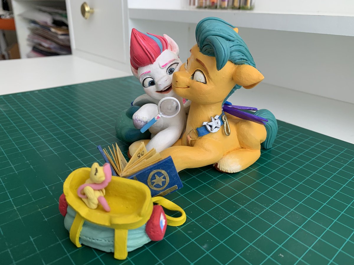 DanyObscure's tweet photo. I finished painting this ^^, it wasn't that bad for the first time I painted a sculpture, I hope you like it uwu 💕
#stormblazer #zippstorm #hitchtrailblazer https://t.co/sRnVVB3uT8