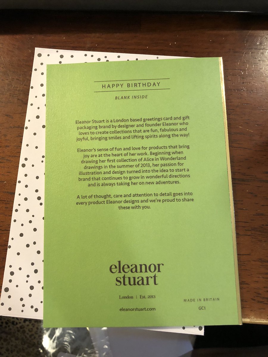 agirldonkey's tweet photo. Amazing 🤯🤯🤯🤯😂😂😂😂 to have that level of main character syndrome on the back cover of ANY greeting card is unprecedented BUT THEN!! When THIS is the front AND “Blank Inside” 🤌🏻🤌🏻🤌🏻🤌🏻🤌🏻 https://t.co/w9ELhRu7rf