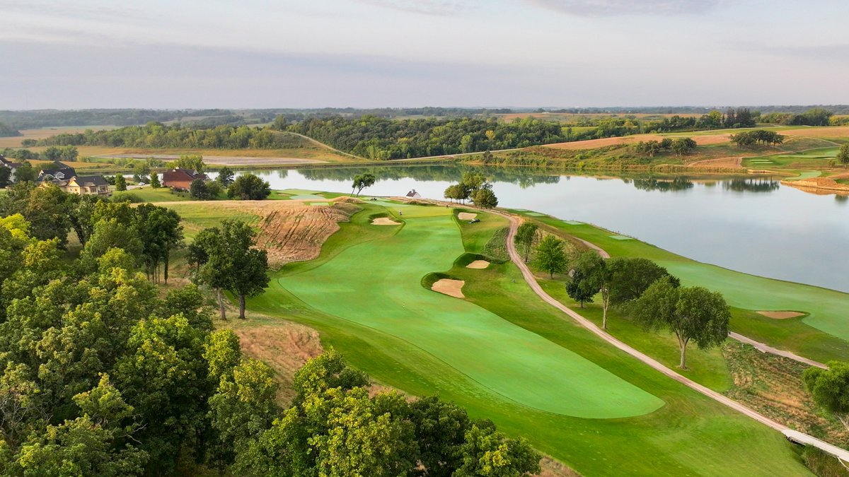 David Blum tweet media