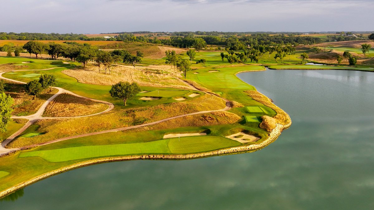 David Blum tweet media