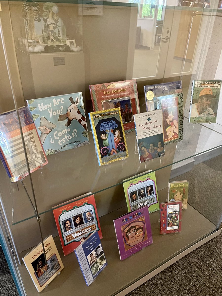 Check out our #NationalHispanicHeritageMonth book displays located right outside the ANC door!📚 Check out our digital displays as well, link in bio!
‌
#FridayReads #BookFaceFriday #LibraryLife #BookLove