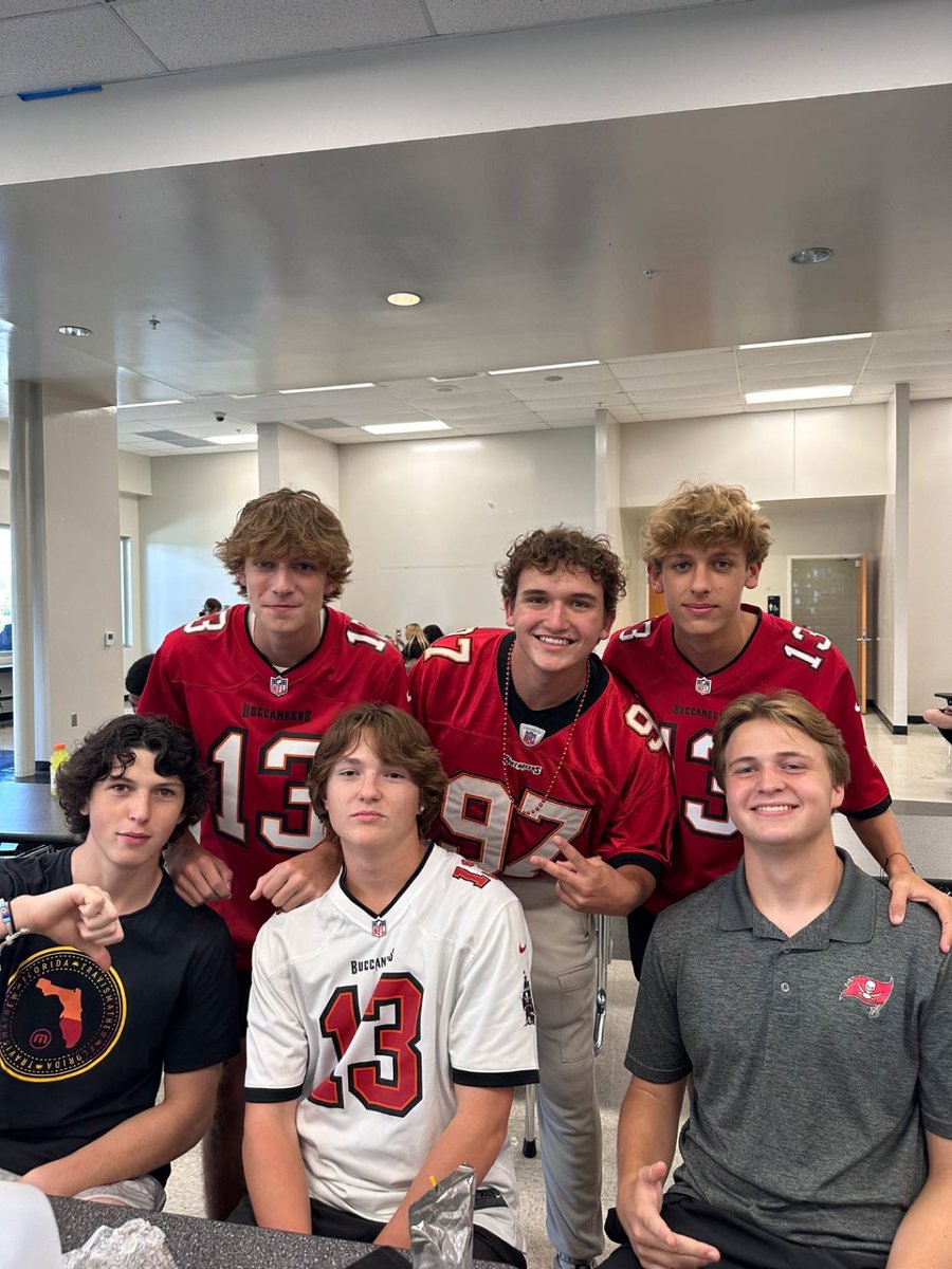 Raise the Flags!!!🏴‍☠️🏴‍☠️🏴‍☠️<a href="/BucsFoundation/">Tampa Bay Buccaneers Foundation</a> 
#GoBucs