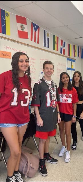 Some more pictures from Raise the Flags Friday! <a href="/BucsFoundation/">Tampa Bay Buccaneers Foundation</a> #GoBucs