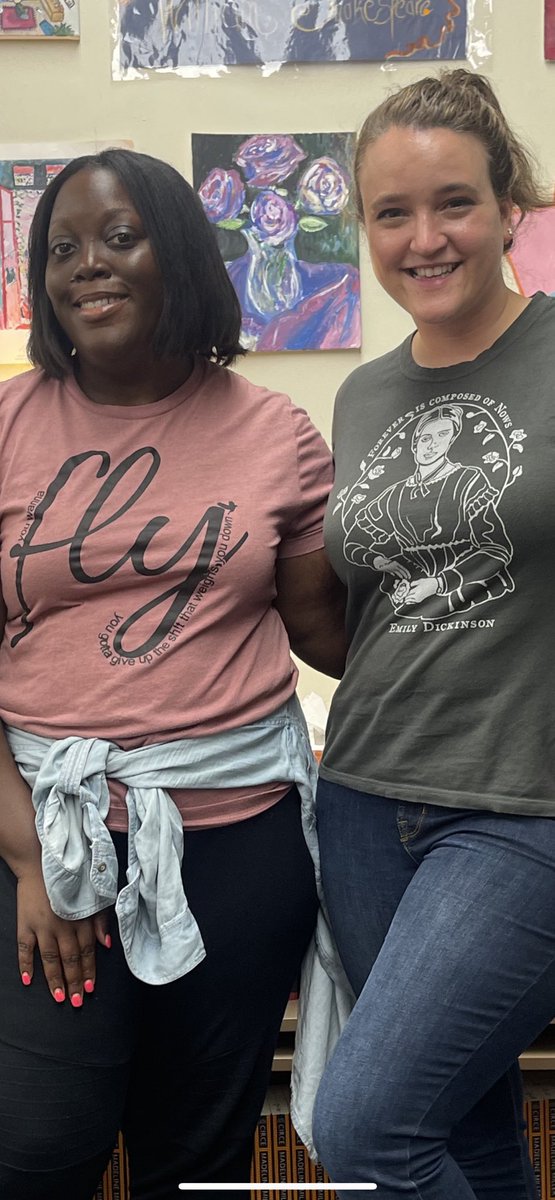 Taking a page out of @AMcMahonEd’s book and keeping the spirit of @MsAGoldberg alive (we miss you, girl!). . .English t-shirt themed Fridays!  #ToniMorrison #EmilyDickinson #EnglishTeachers 📚👩🏾‍🏫🩵