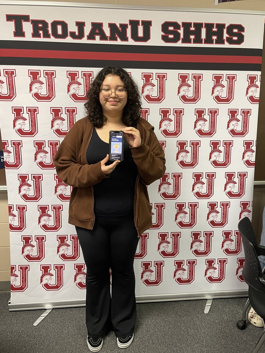 TrojanU_SHHS's tweet image. Congratulations to Kimberly Negrete on being a @MyBigFuture scholarship winner just by researching your future college/career plans! TrojanU is proud of you! #bigfuture #collegeboard