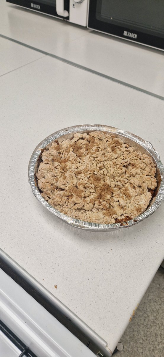 This pupil followed a recipe and made  a delicious looking apple crumble today. <a href="/IWBSFalkirk/">Inclusion&Wellbeing</a> #watchusgrow