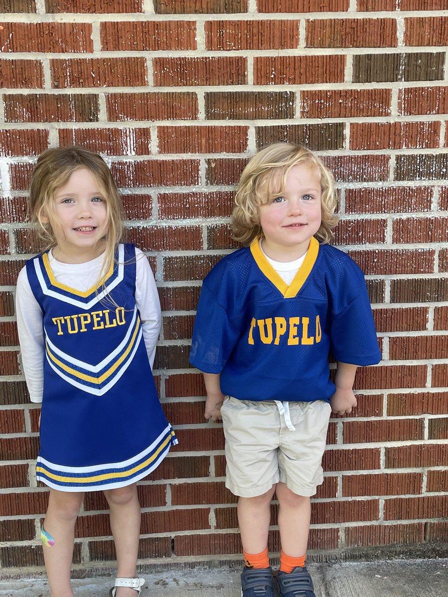ecectupelo's tweet photo. Let’s Go Wave #tpsd https://t.co/x9E2qG0Jv7