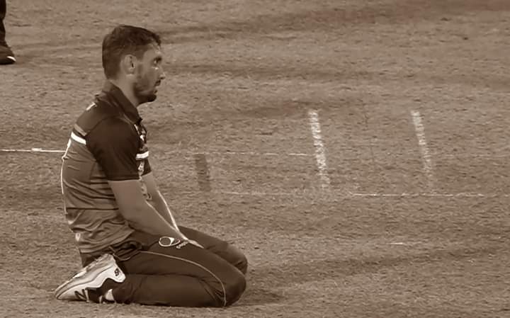 asadawan_22's tweet photo. "Us raat ham ne aik match khoya, aur aik star paaya"

#ZamanKhan https://t.co/jYGDS1yKJy