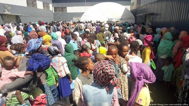 AbrarSuleiman's tweet photo. ተጀምሯል!

When will enough be enough?

The world should break its silence and be a voice for #Amhara people who are being massacred by Abiy's regime daily!
Reports of hidden #AmharaConcentrationCamps are coming out every day.
#AmharaGenocide 
@UN
@AJEnglish
@ICC
@BBCAfrica https://t.co/uDHuVaqKEA