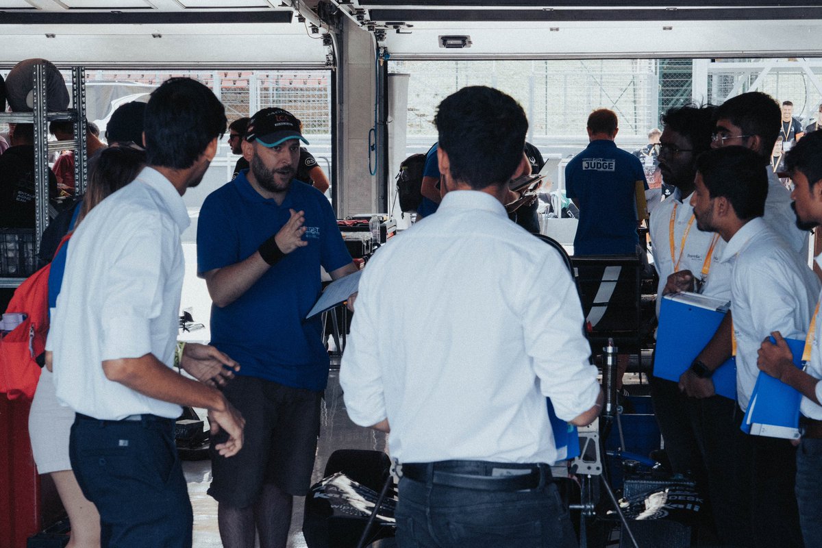 PravegaRacing's tweet photo. CR 1/3

Our cost report performance over the season was as follows.

With the feedback given in Formula Bharat earlier during the season, the team came back stronger and stood 12th position in Cost &amp; Manufacturing event held on 2nd August at hungaroring. https://t.co/4iluoE6w4C