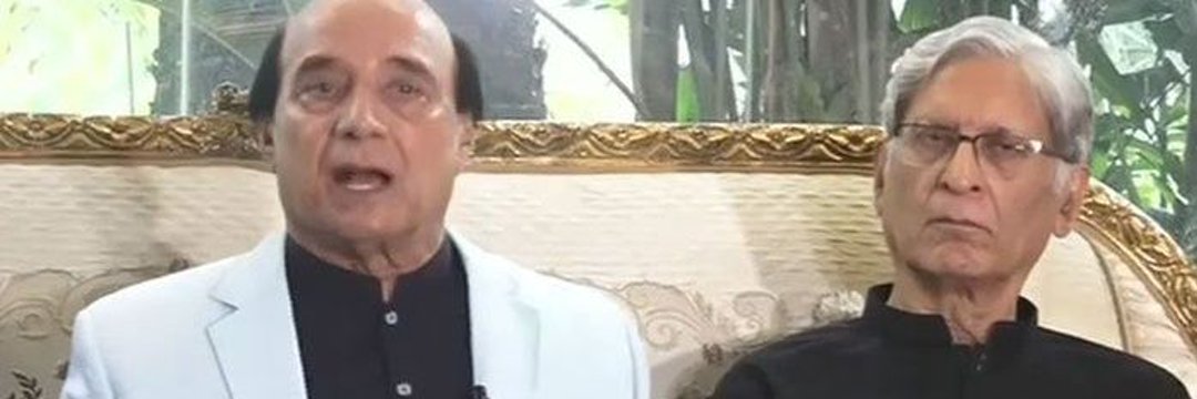 کیا ہم دونوں کو تحریکِ انصاف میں شمولیت اختیار کر لینی چاہیے ریٹویٹ کریں

ہاں

نہیں