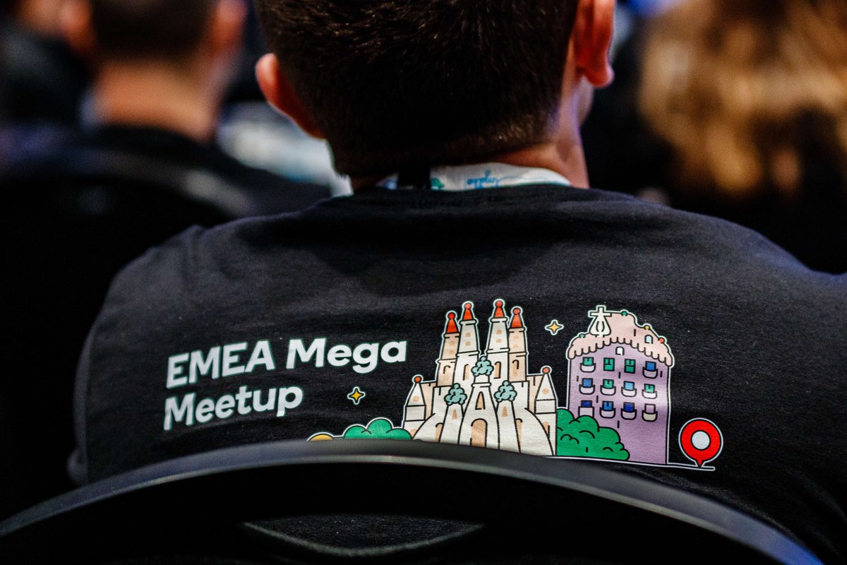 WazeGermany's tweet photo. [Community-News]
#WazeGermany goes #Barcelona!
Am vergangenen Wochenende (08.09. - 10.09.23) fand das #Waze #EMEAMegaMeetup in Barcelona statt.
Über 100 ehrenamtliche #Editoren aus 29 verschiedenen #Ländern trafen sich vor Ort um sich gemeinsam kennenzulernen, auszutauschen...
⬇️ https://t.co/O8lQktsaT7