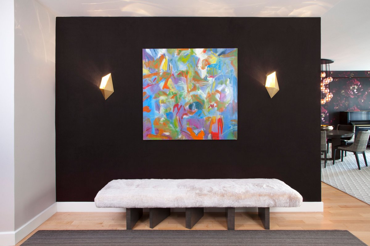 NYinteriordesig's tweet photo. The first glance upon entry into this gorgeous home features stunning artwork, sconces and bench. 
.
.
.
#evelynbenatar #nyinteriordesign #dreamhome #farmhousestyle #fixerupper #frontentryway #homedesign #homeideas #homeinspo #homesweethome #interior #interiordecor https://t.co/mxdeUnZhXU