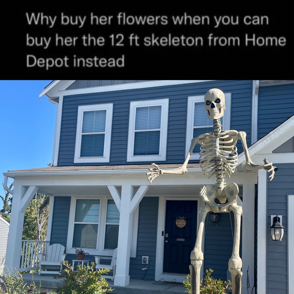 I ❤️ him!!! 💀 #12footskeleton @HomeDepot