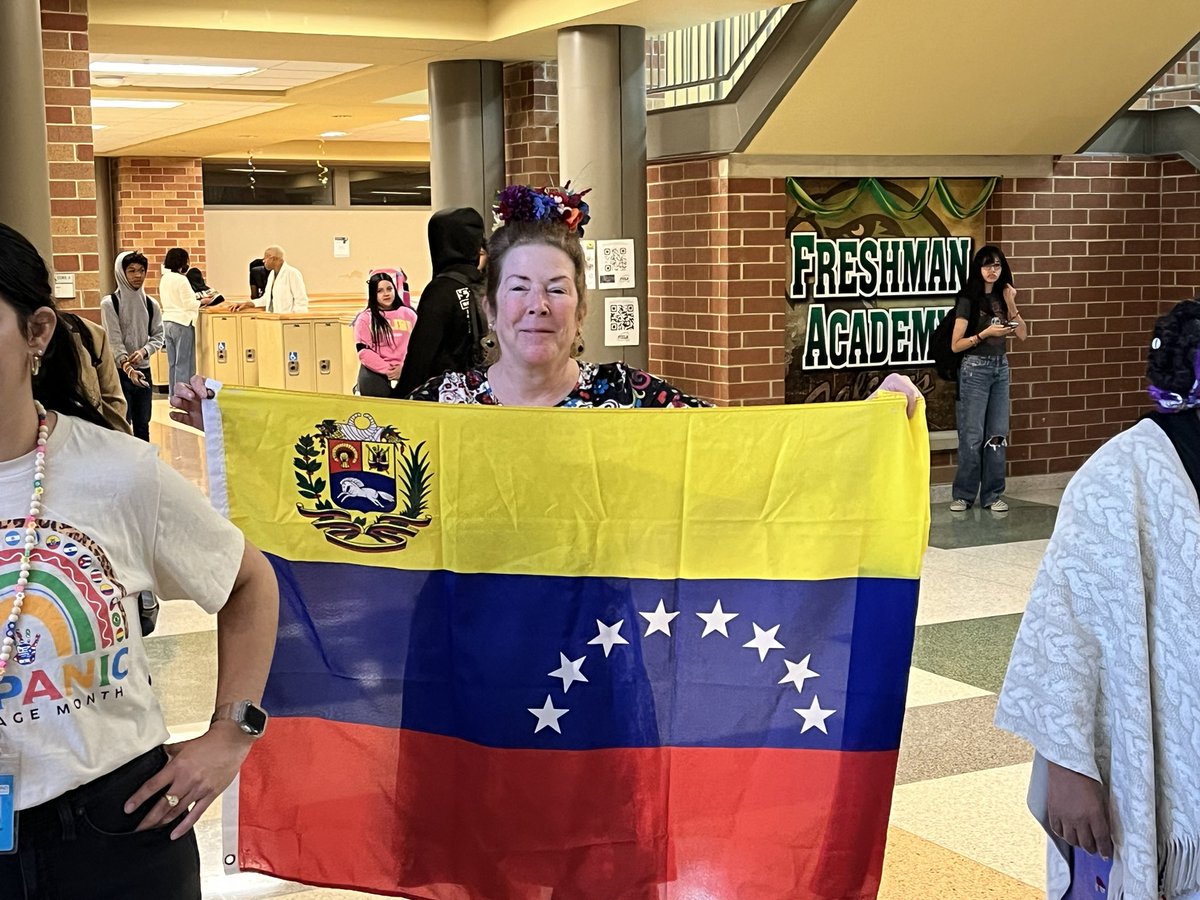 Huguenot High School tweet media