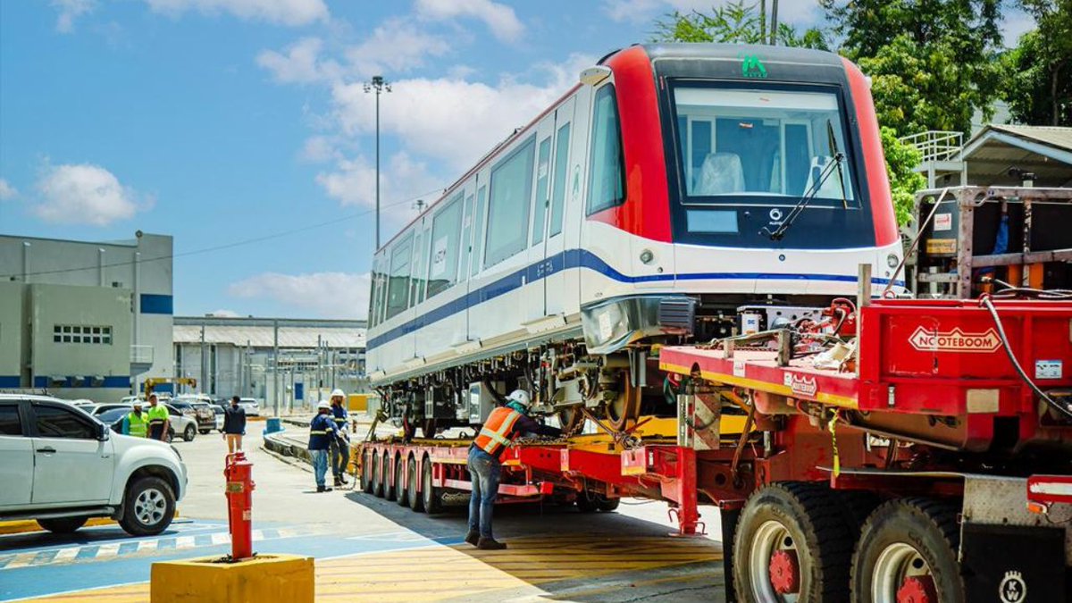 SIN24Horas's tweet photo. Llegan nuevos vagones para ampliar el servicio del Metro de Santo Domingo. #NoticiasSIN #Llegan #Metro #SantoDomingo
Más detalles en nuestro periódico https://t.co/Ovpz0o2vQa
https://t.co/fUnsQTB0tH https://t.co/QsCDjNaOcI