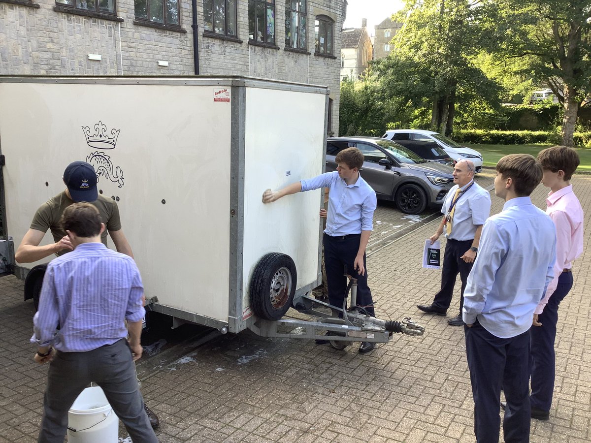 King's Bruton D&T tweet media