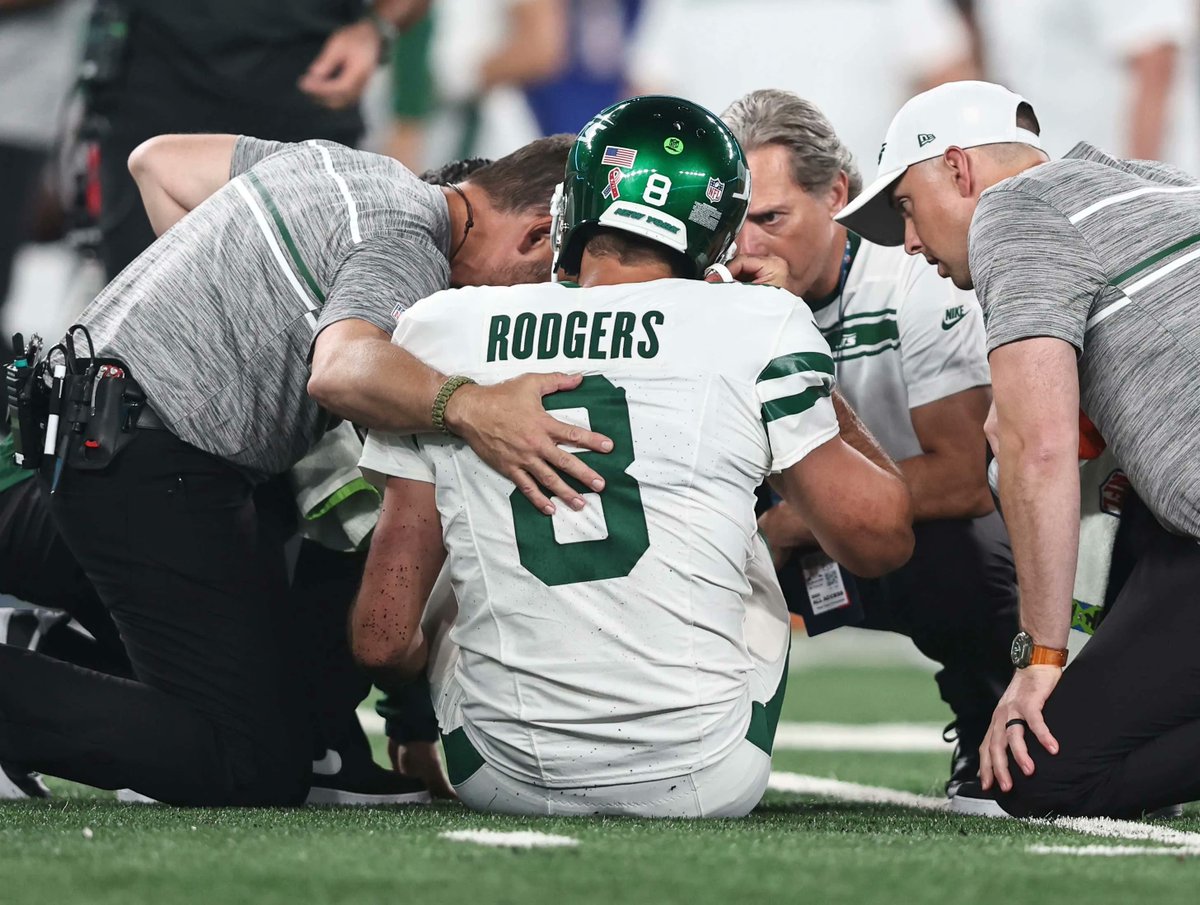 Reports Say Aaron Rodgers Achilles Injury is Due to Hard Drug Use &amp; Lack of Church barstoolsports.com/blog/3484236/r…